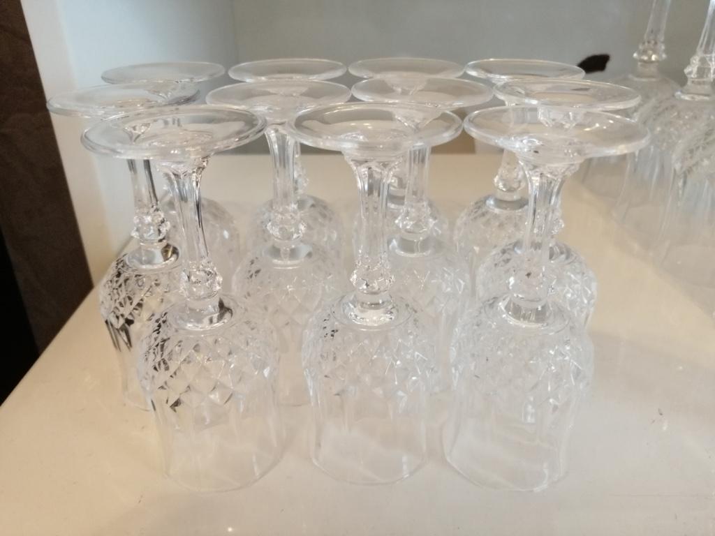 VERRES, Neuf, Verre ou Verres, Enlèvement, Autres matériaux