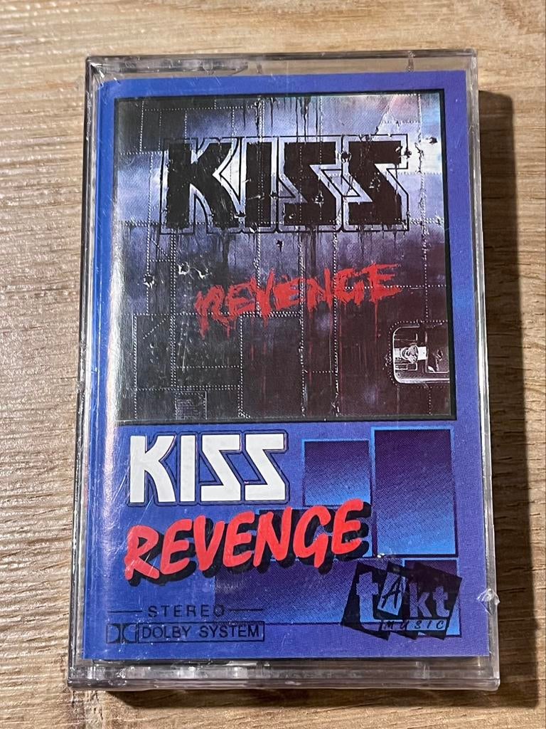 Cassette K7 Kiss Revenge neuve emballée, Neuf, dans son emballage