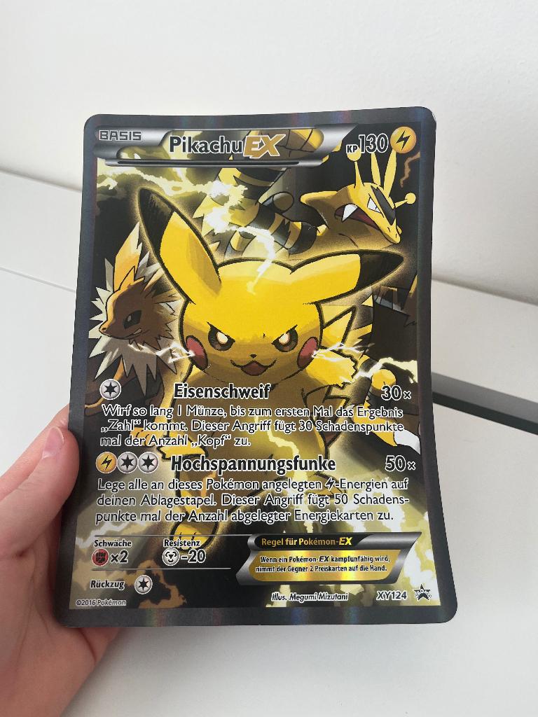 Pokemon pikachu EX, Verzamelen, Ophalen of Verzenden, Zo goed als nieuw