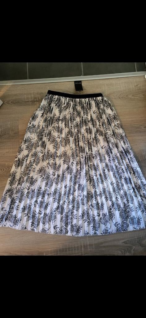 Nieuw 12€, Maat 38/40 (M), Wit, Nieuw, Onder de knie