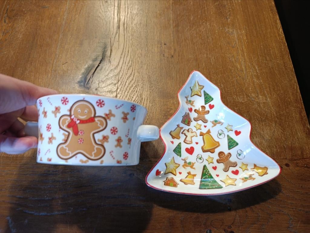 Vaisselle de Noël, Enlèvement ou Envoi, Comme neuf