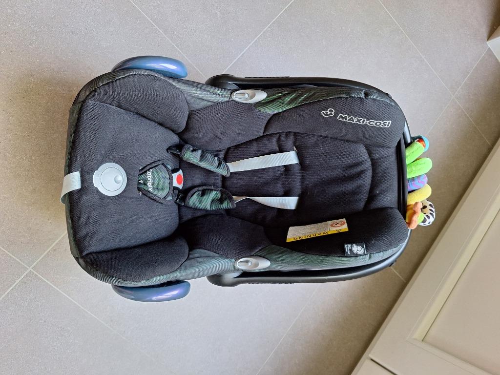 Maxi Cosi met 2 isofix onderstellen, Enlèvement, Utilisé, Maxi-Cosi, Isofix