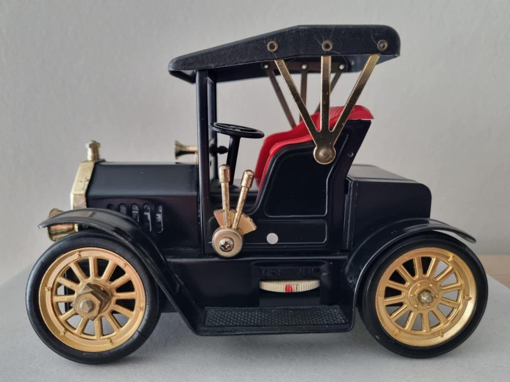 Vintage Ford Model T Roadster 1917-Transistor AM-Radio., Enlèvement ou Envoi, Comme neuf