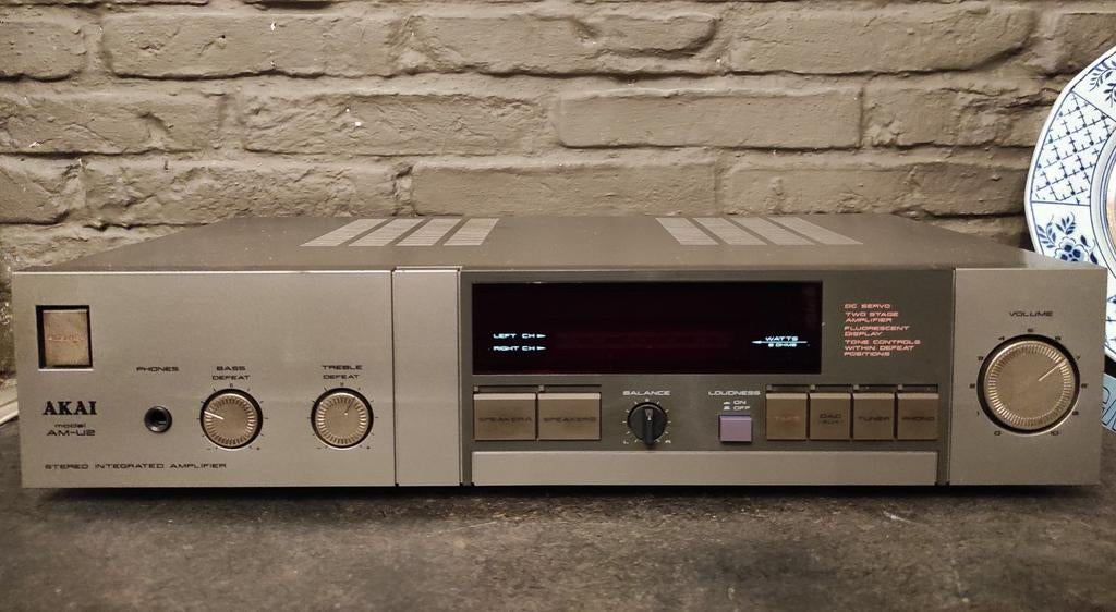 Akai AM-U2 stereo geïntegreerde versterker, Ophalen of Verzenden