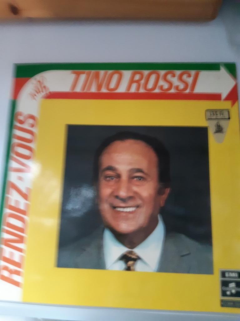 LP TINO ROSSI.(Rendez - Vous)., Cd's en Dvd's, Vinyl | Overige Vinyl, Zo goed als nieuw, Ophalen of Verzenden