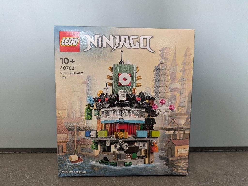 Micro NINJAGO City - GWP - 40703 [Sealed], Ophalen of Verzenden, Nieuw, Complete set, Lego