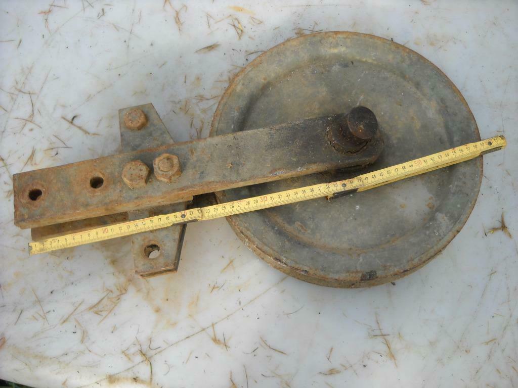 Poulie à gorge de 36 cm de diamètre, Doe-het-zelf en Bouw, Gereedschap | Overige machines, Gebruikt, Ophalen