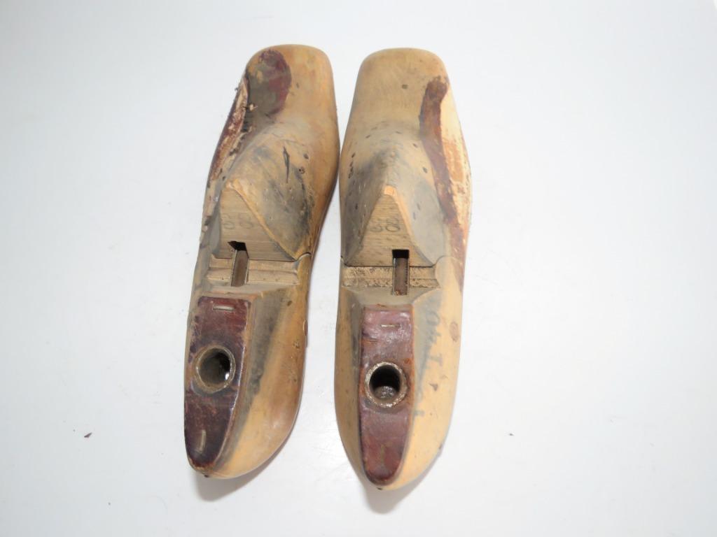 Paire de chaussure ancienne dure pointure 38, Enlèvement ou Envoi