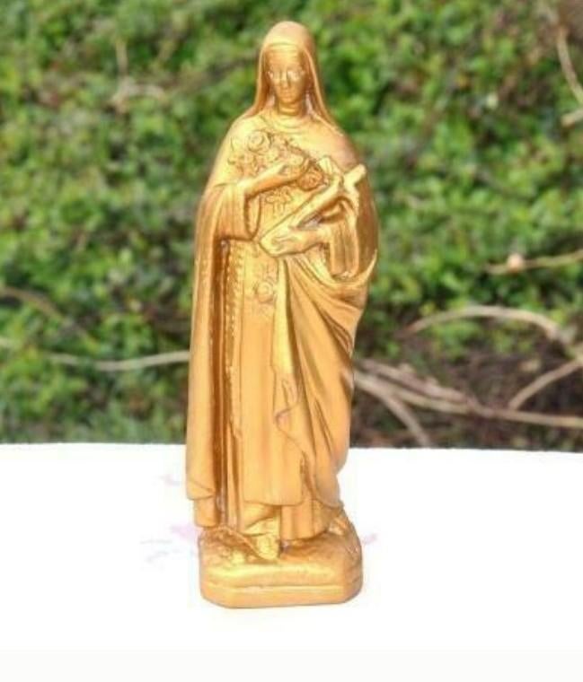 sainte thérèse en platre doré, Antiquités & Art, Antiquités | Objets religieux, Enlèvement ou Envoi