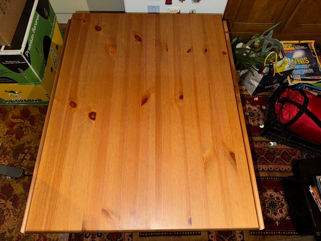 Table Ikea pliante bon état, Enlèvement, Utilisé