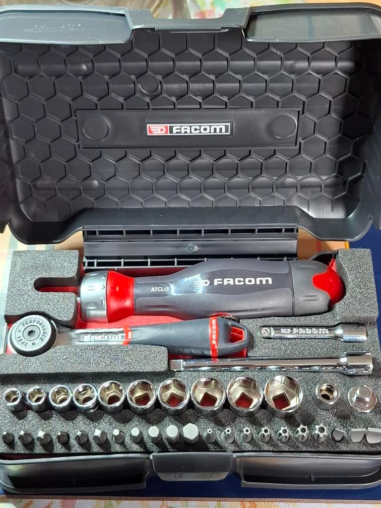 Kit de clés à douille FACOM NEUF, Enlèvement ou Envoi, Neuf