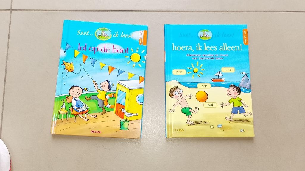 SSST ik lees alleen avi start, Boeken, Ophalen of Verzenden