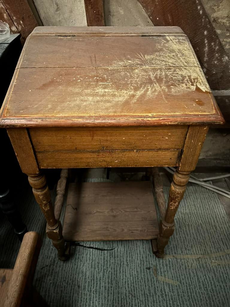 Vintage Bruine bureau, Antiek en Kunst, Ophalen