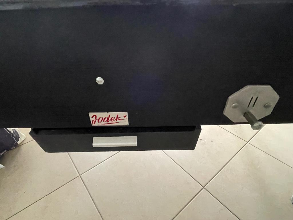 Billard à bouchon, Sports & Fitness, Billards & Billards américains, Enlèvement, Comme neuf