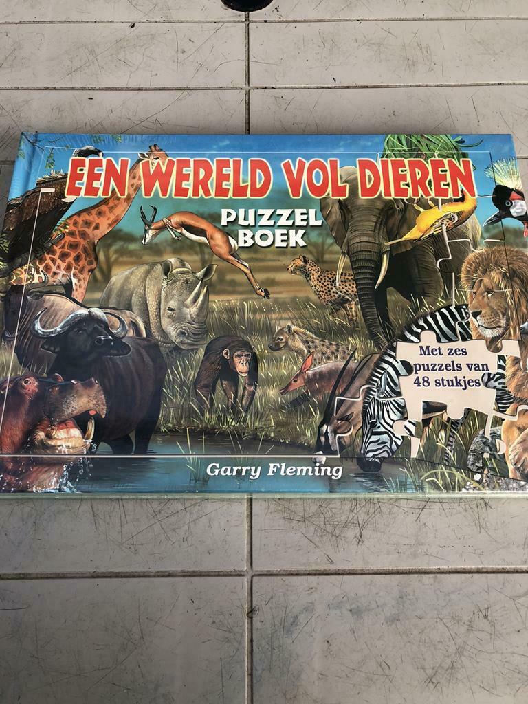 Een wereld vol dieren- Garry Fleming, Enlèvement ou Envoi, Comme neuf