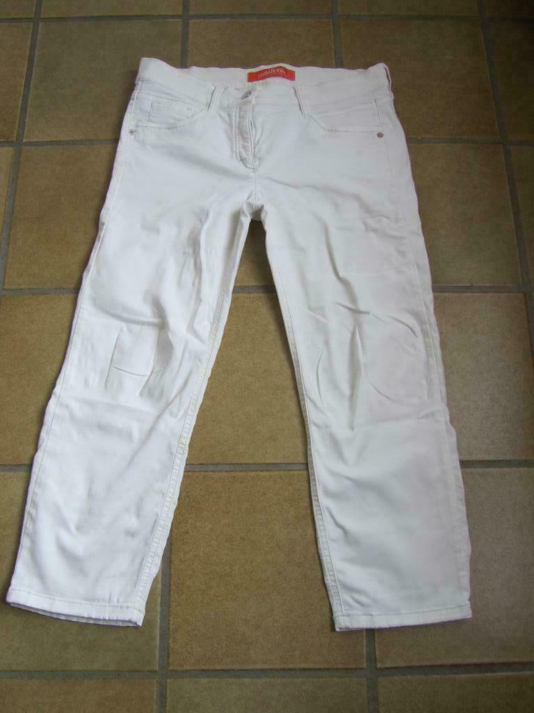 Sensational jeans  by Zerres witte 3 /4  broek maat 38 norma, Wit, Ophalen of Verzenden, W30 - W32 (confectie 38/40), Gedragen