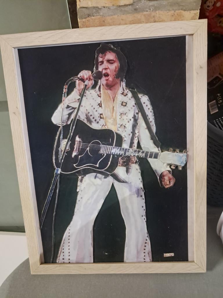 Kunstwerk elvis presley, Ophalen