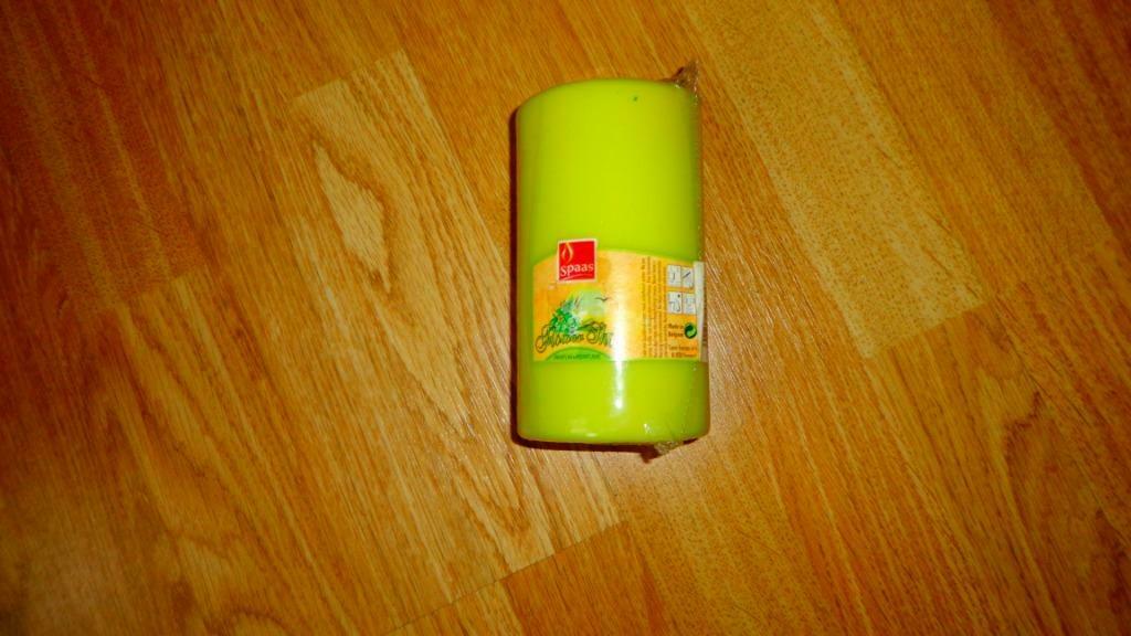 Spaas geurkaars-lichtgroen-NIEUW!-7,5x13,5 cm-NIEUW, Ophalen, Nieuw, Groen, Kaars