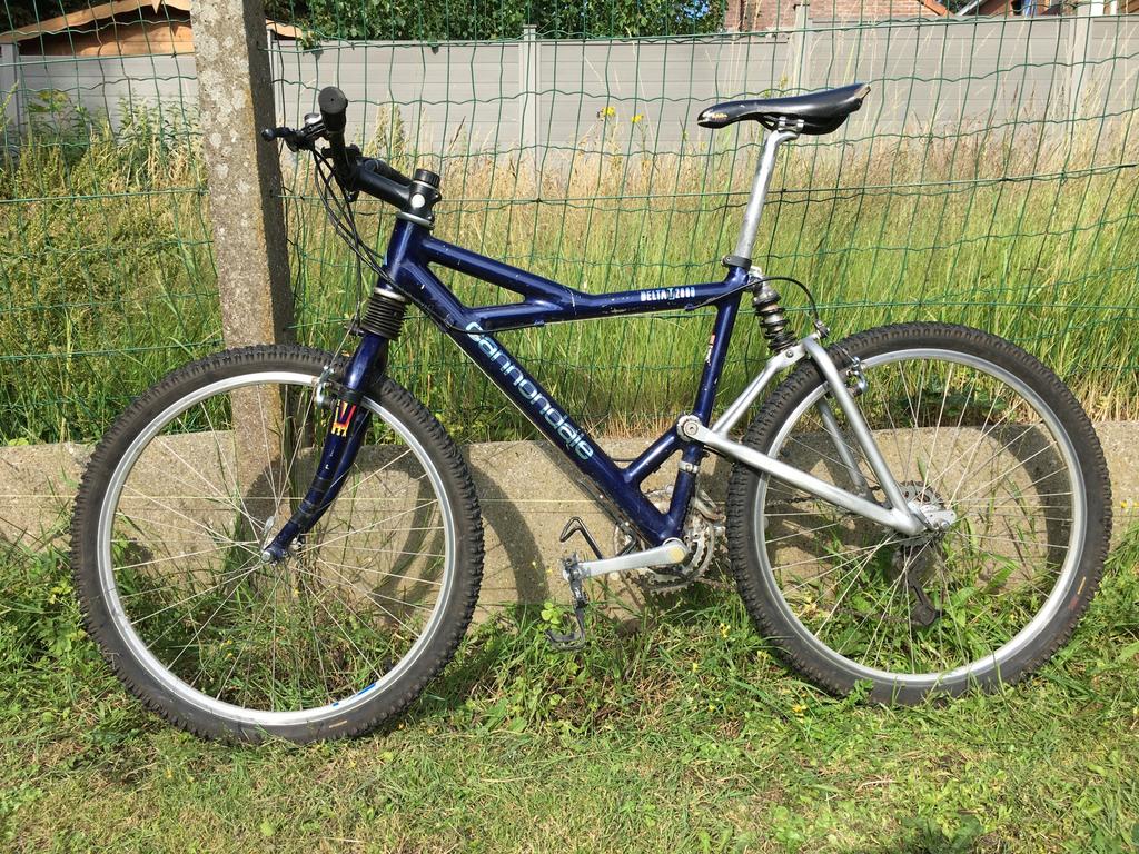 Cannondale Delta V 2000 full suspension 1993 DH vintage, VTT tout suspendu, Utilisé, Autres marques