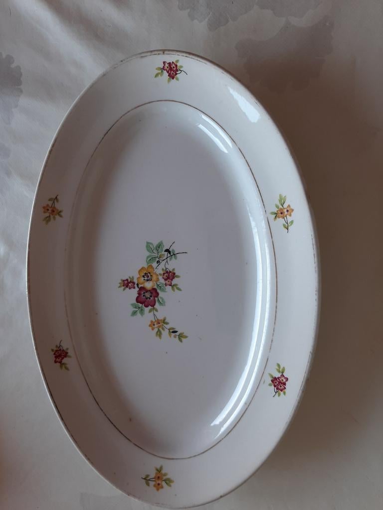 Plat oval boch avec fleurs, Enlèvement ou Envoi