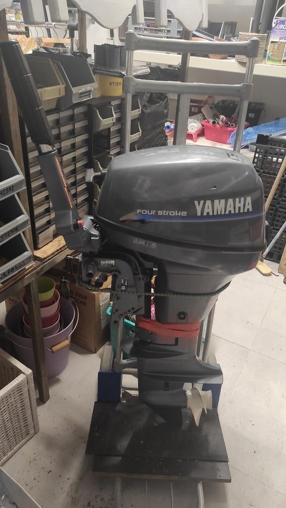 Moteur 8cv pour bateau