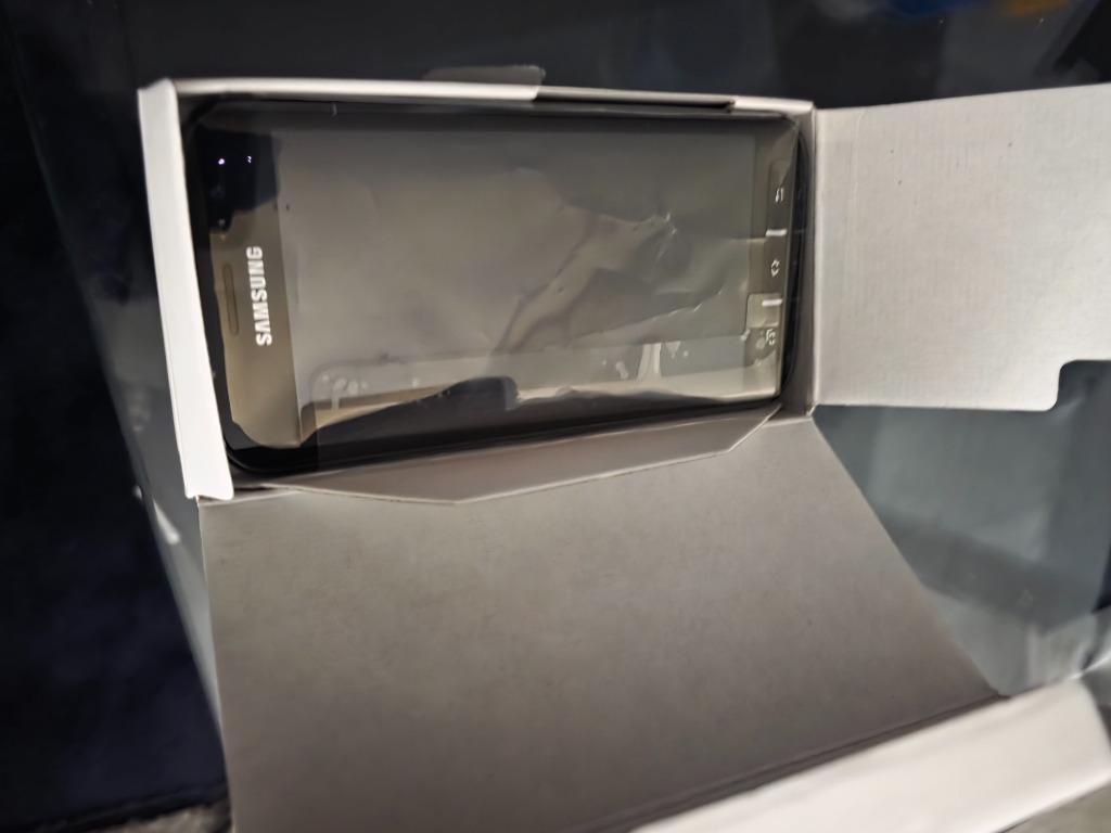 Samsung Galaxy xcover 4 robuste neuf dans sa boite, Telecommunicatie, Ophalen, Nieuw, Overige modellen