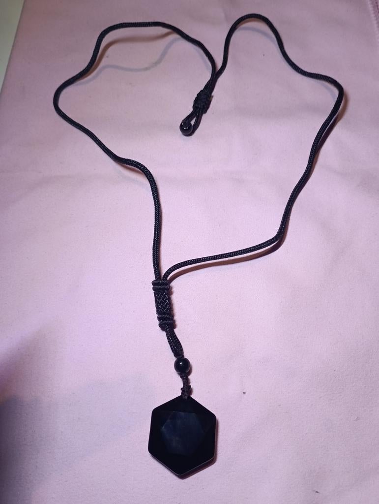 Nouveau pendentif en obsidienne noire, Enlèvement ou Envoi, Neuf