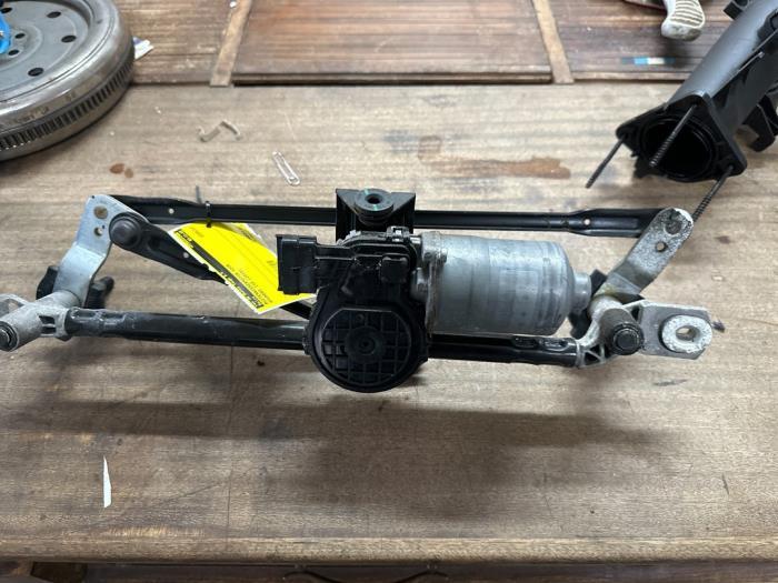 Ruitenwismotor + Mechaniek van een Hyundai I10, Gebruikt, -, -, Ophalen of Verzenden