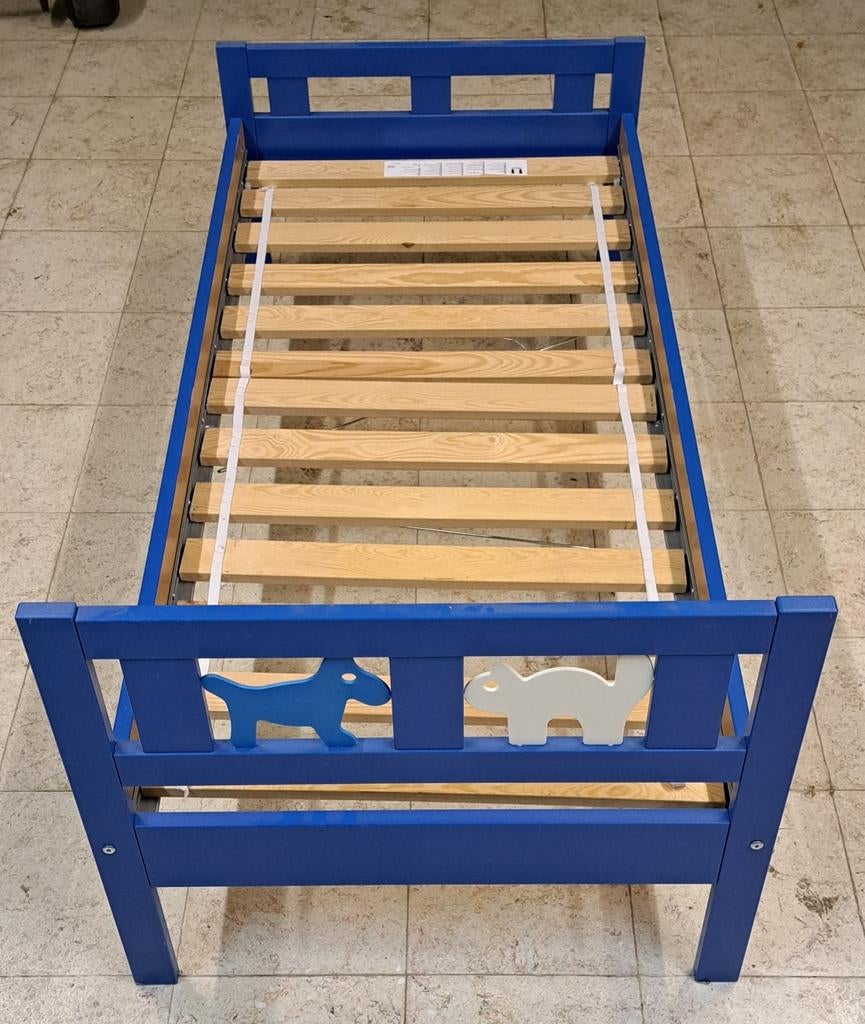 Lit enfant Ikea, Enfants & Bébés, Chambre d'enfant | Lits, Enlèvement, Comme neuf, Matelas