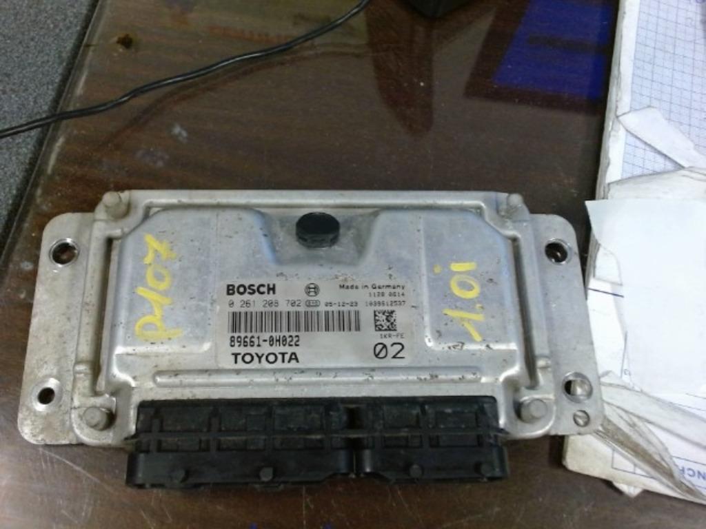Boitier moteur Peugeot 107 1.0i 50kw 896610H022 (725), Autos : Pièces & Accessoires, Autres pièces automobiles, Enlèvement, Utilisé