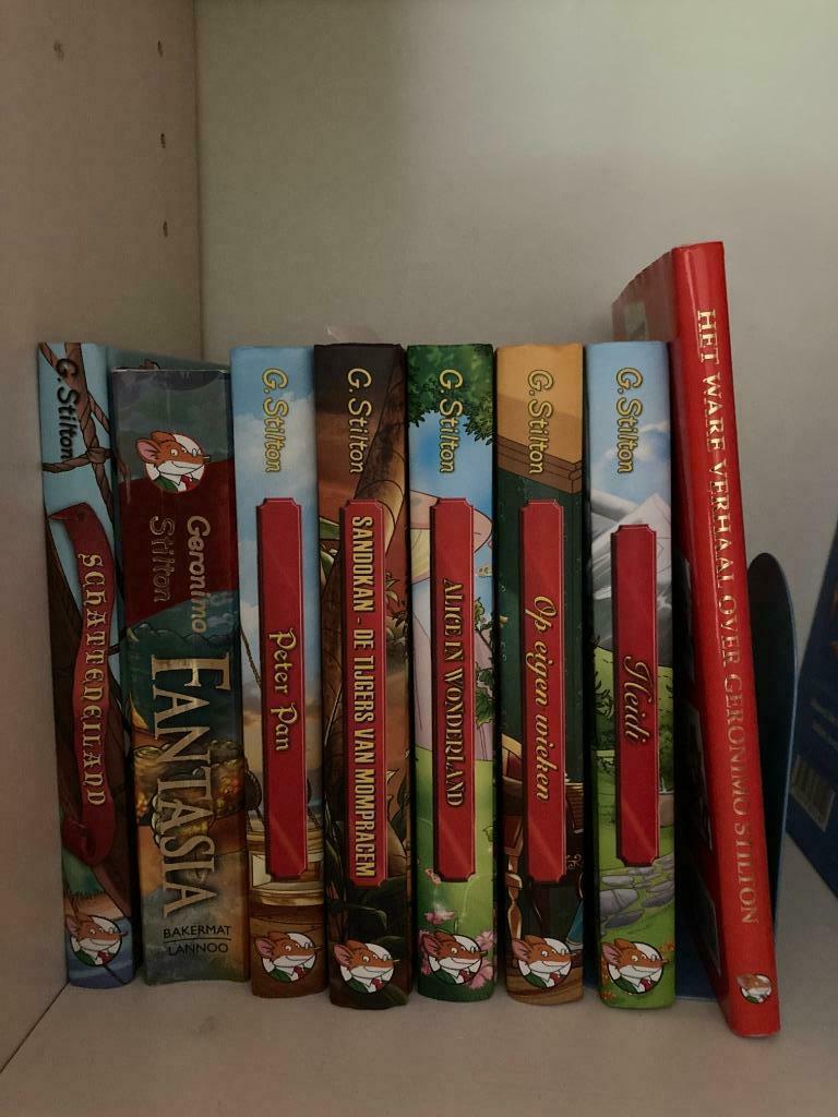 Boek Geronimo Stilton Schateiland, Boeken, Ophalen, Zo goed als nieuw