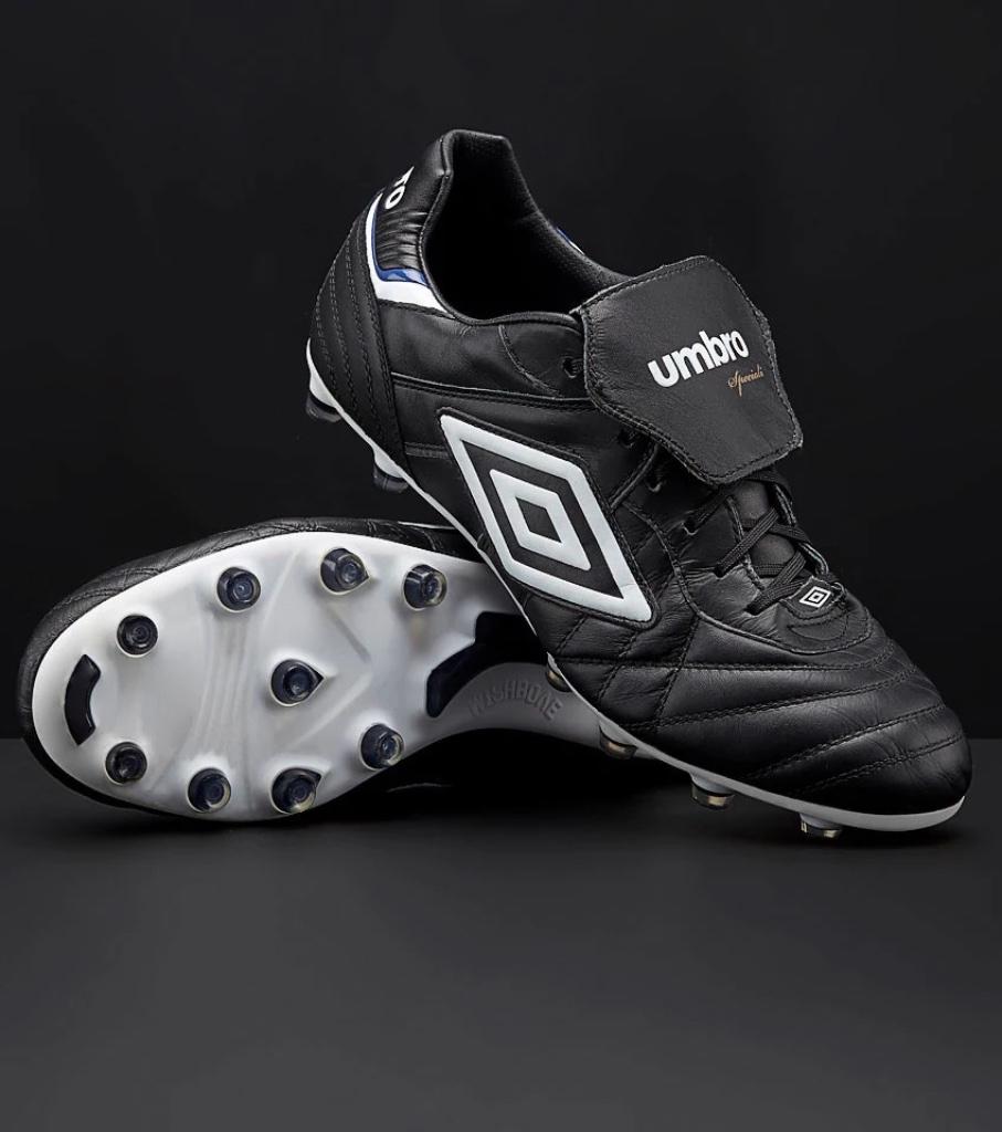 Umbro Speciali Eternal Pro HG Voetbalschoenen, Schoenen, Nieuw, Maat M, Ophalen of Verzenden