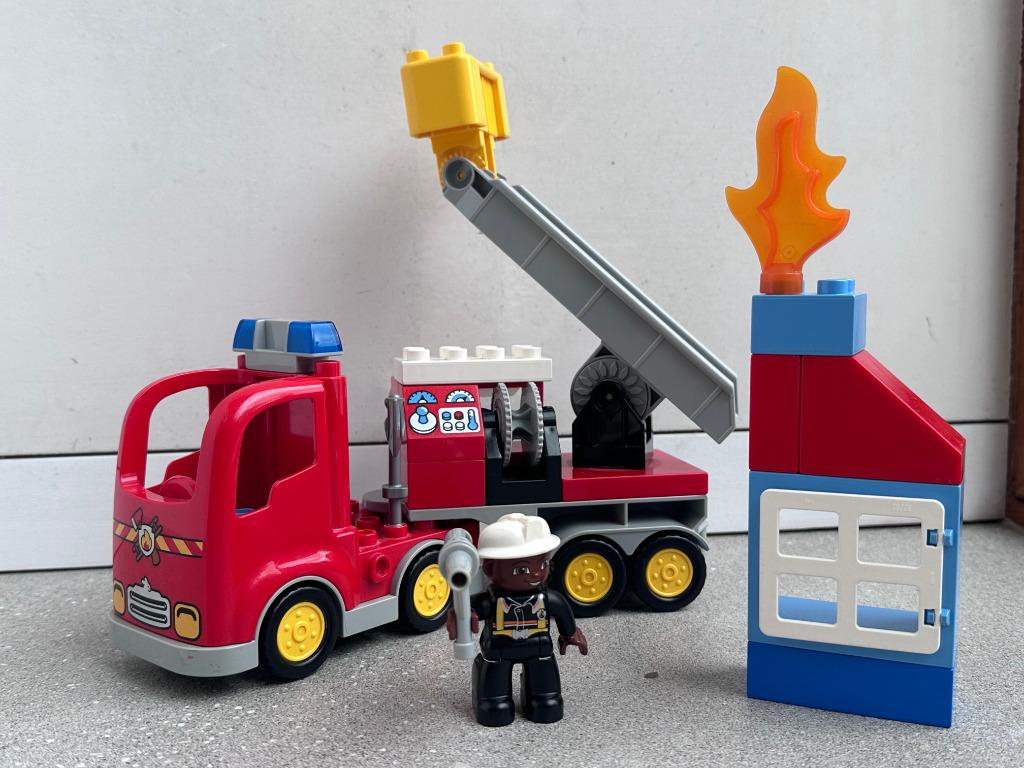 Lego Duplo Brandweertruck nr. 10592, Ophalen, Zo goed als nieuw, Complete set, Duplo