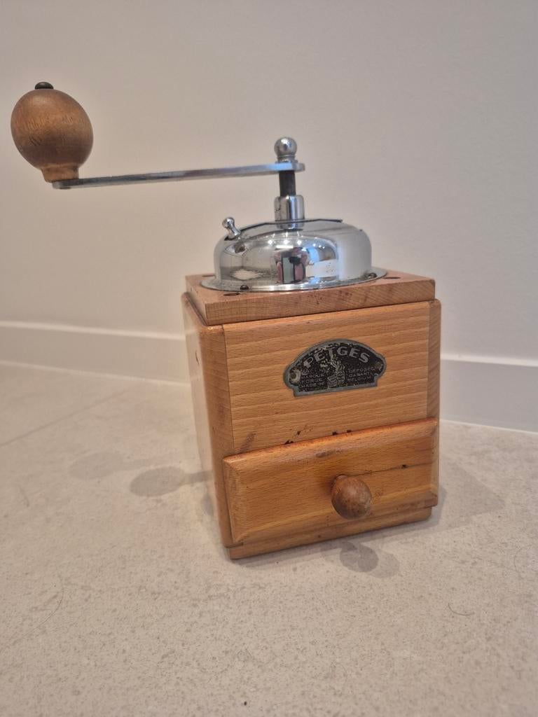 Vintage PETGES houten manuele koffiemolen – Made in Belgium, Enlèvement