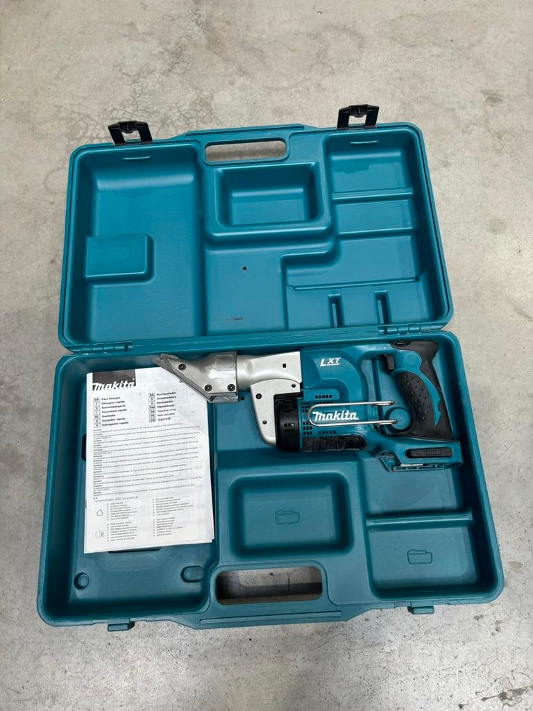 Makita plaatschaar DJS130, Ophalen, Zo goed als nieuw