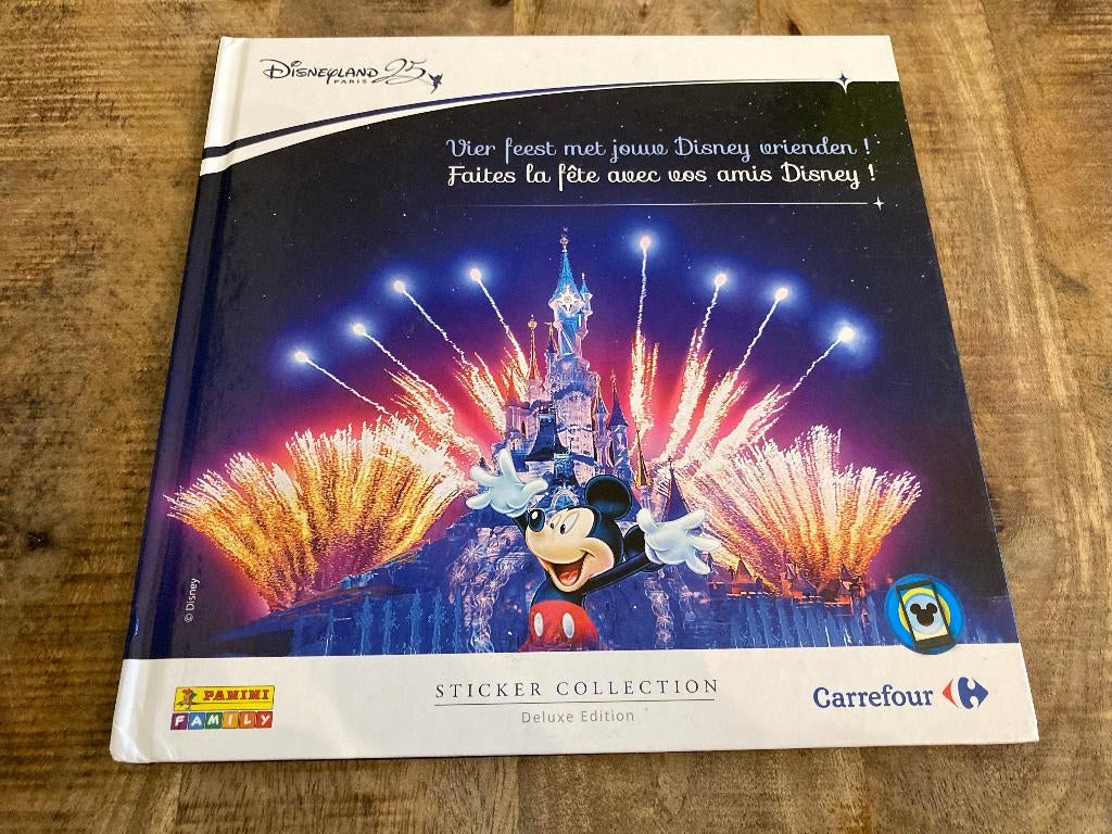 Stickerboek - Disneyland Paris 25 jaar - Carrefour, Verzamelen, Ophalen of Verzenden, Gebruikt