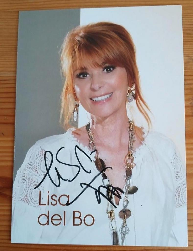 Gesigneerde fotokaart van Lisa del Bo., Envoi, Neuf