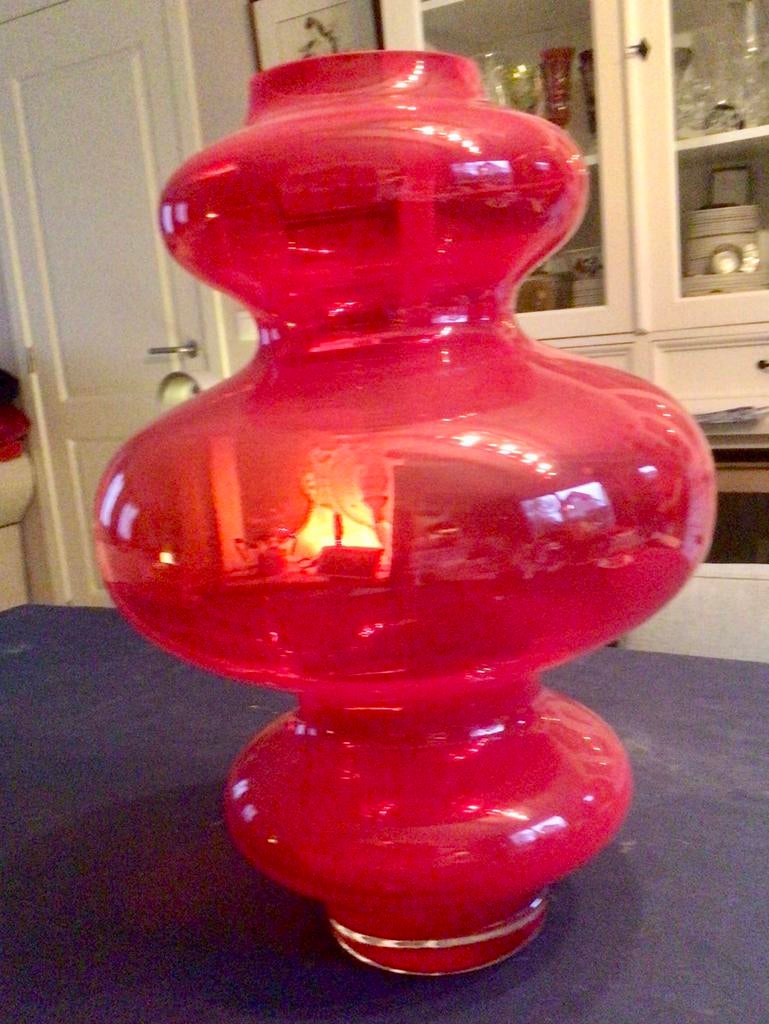 Beau vase décoratif rouge - 44 cm de haut et 29 cm de large, Enlèvement, Comme neuf