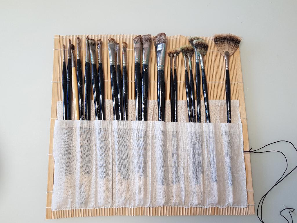 Pinceau Kévrin Raphaël, Lot de 20 Pinceaux, Enlèvement ou Envoi, Comme neuf, Pinceau ou Brosse