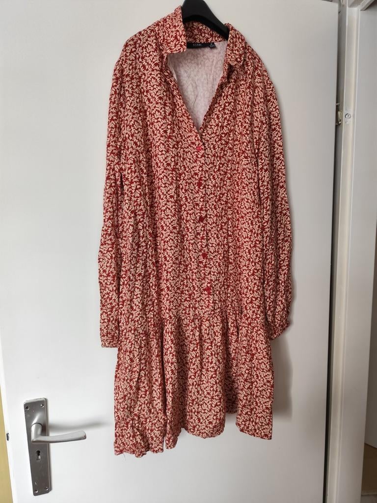 Robe M, Enlèvement ou Envoi, Comme neuf, Rouge