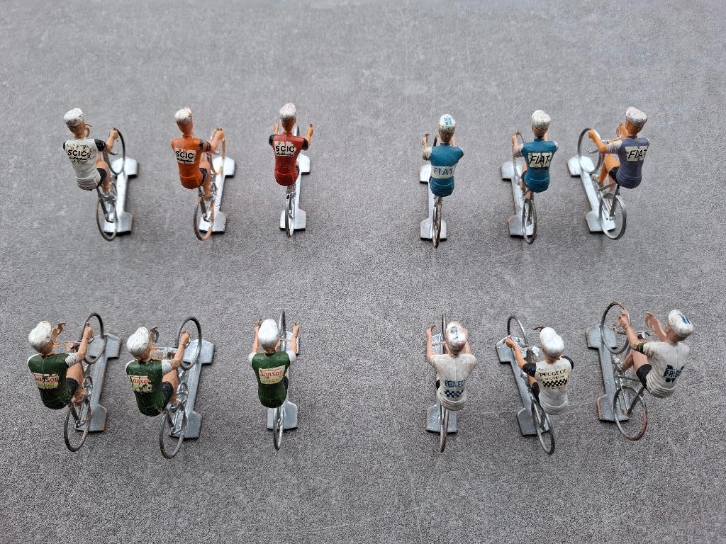 Miniatuur wielrenners, Verzamelen, Ophalen of Verzenden, Gebruikt, Beeldje of Poppetje