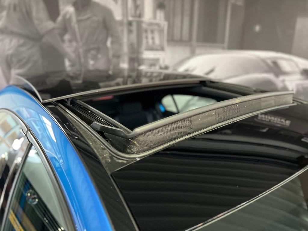 Mercedes-Benz A160 * PDC voor & achter * Navi * Open Dak, Auto's, Mercedes-Benz, Voorwielaandrijving, Euro 6, 4 cilinders, Blauw