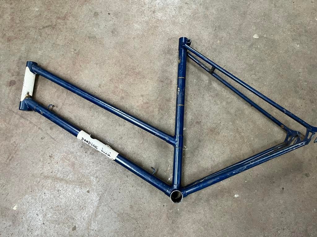 2 vintage fietskaders, Vélos & Vélomoteurs, Vélos Pièces, Cadre, Enlèvement