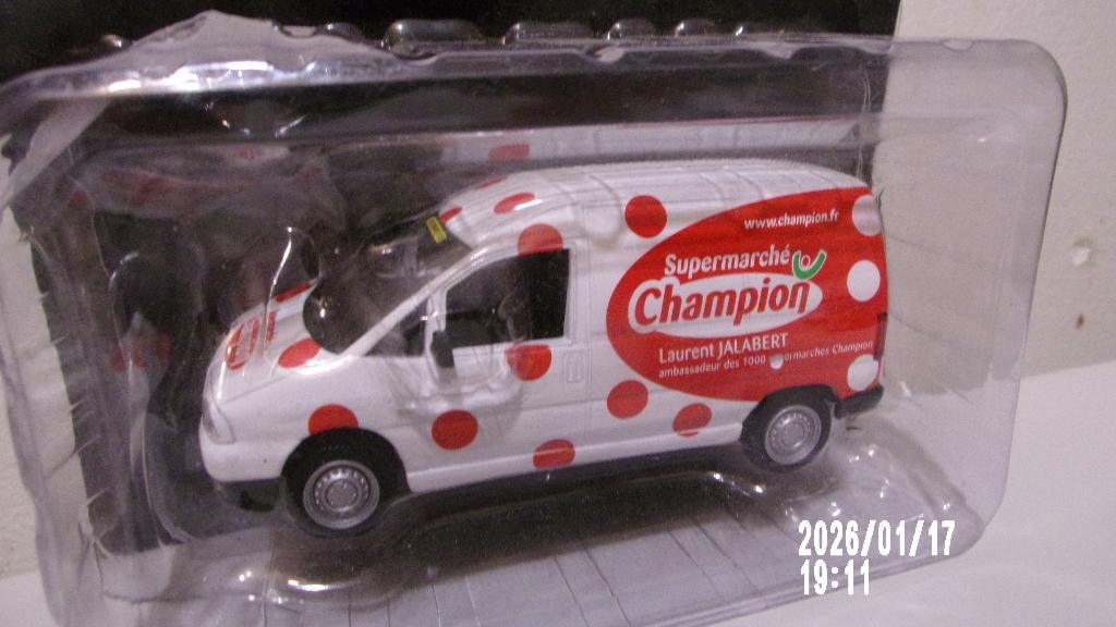 FIAT SCUDO "CHAMPION" TOUR de FRANCE 1/43 NEUVE SCELLEE, Ophalen of Verzenden, Nieuw, Auto, Overige merken