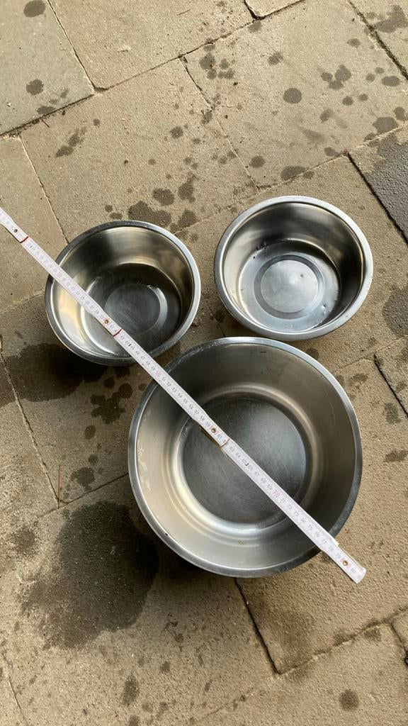 3 inox eet en drinkbakken, Dieren en Toebehoren, Ophalen, Zo goed als nieuw