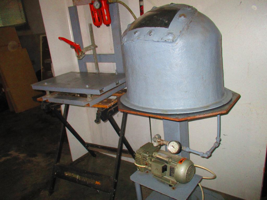 pompe a vide pour moulage plus vibreur, Enlèvement, Comme neuf