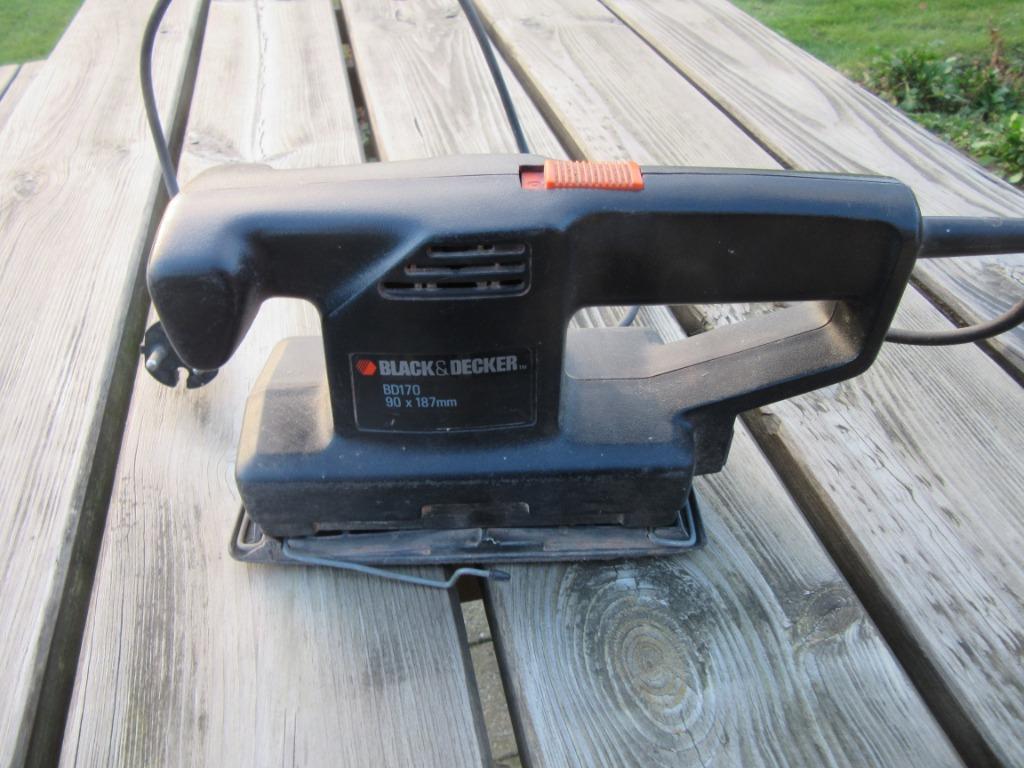 vlakschuurmachine Black& Decker, Doe-het-zelf en Bouw, Gereedschap | Schuurmachines, Ophalen of Verzenden, Gebruikt, Vlakschuurmachine