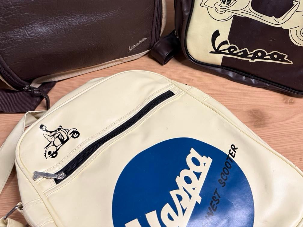 Vespa tas, Enlèvement, Comme neuf