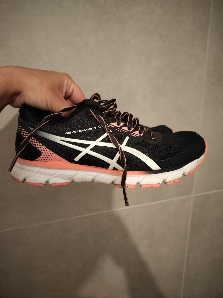 Hardloopschoenen Asics, maat 36, zo goed als nieuw!, Sports & Fitness, Course, Jogging & Athlétisme, Enlèvement, Chaussures de course à pied
