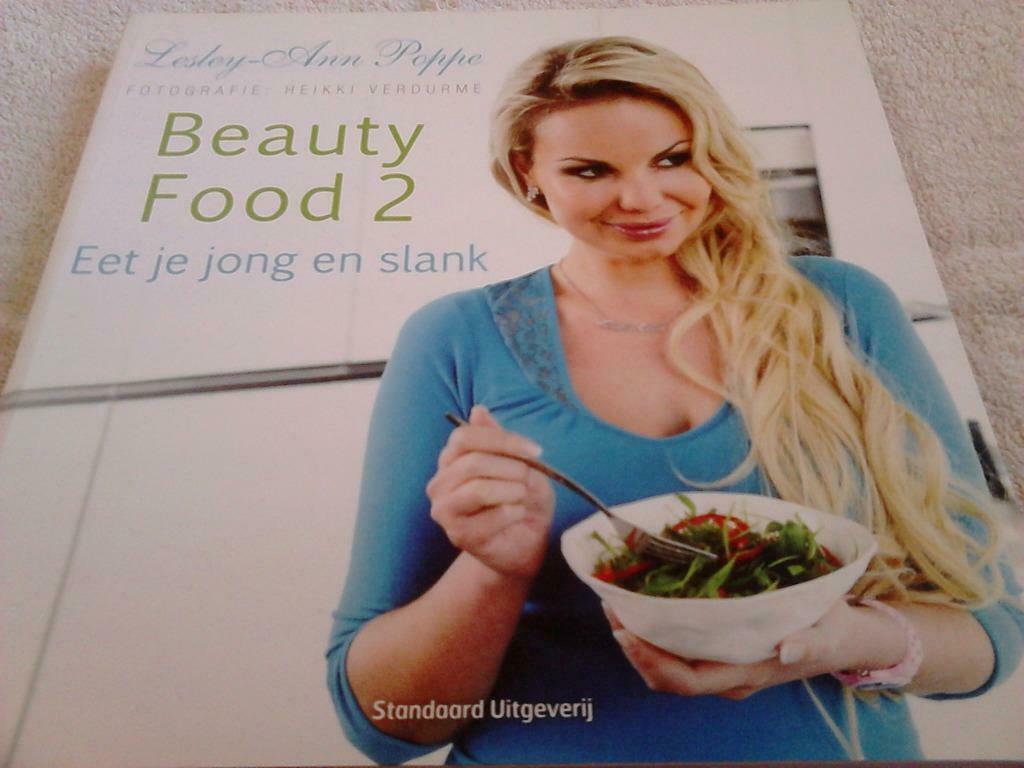 Beauty food 2 - Lesley Ann Poppe, Ophalen of Verzenden, Gelezen